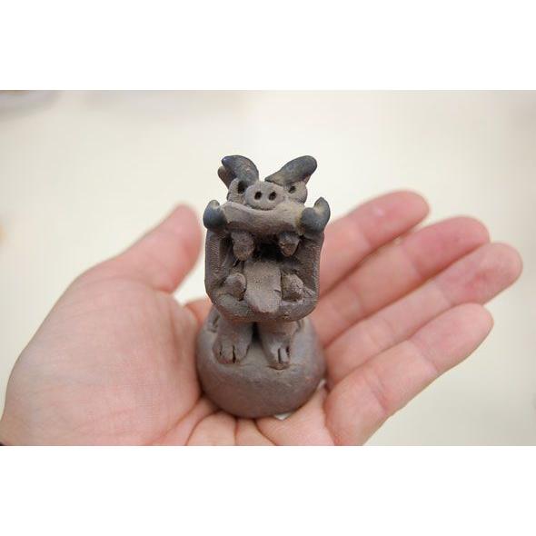 風水アイテム 玉乗りシーサーPEANUT 宮城敦 沖縄 置きもの シーサー