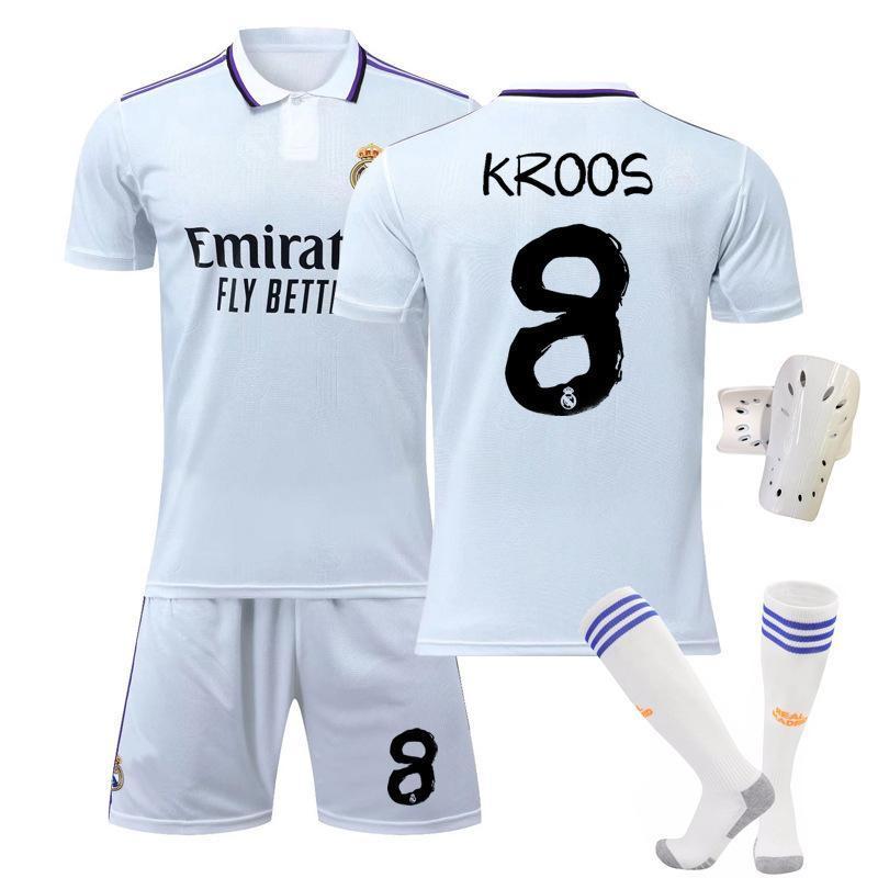 サッカーウェア 子供 大人 レアル・マドリッドのホーム 7番 サッカーウェア 子供 大人 レアル・マドリッドのホーム 7番