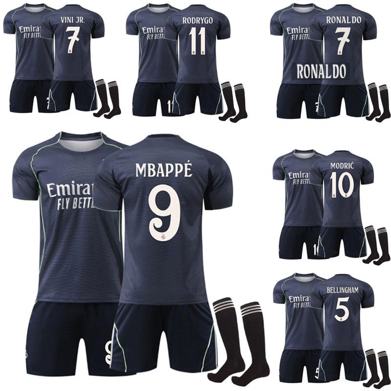 2526 サッカーウェア レアルマドリード9番ムバッペ /5番 2526 サッカーウェア レアルマドリード9番ムバッペ /5番