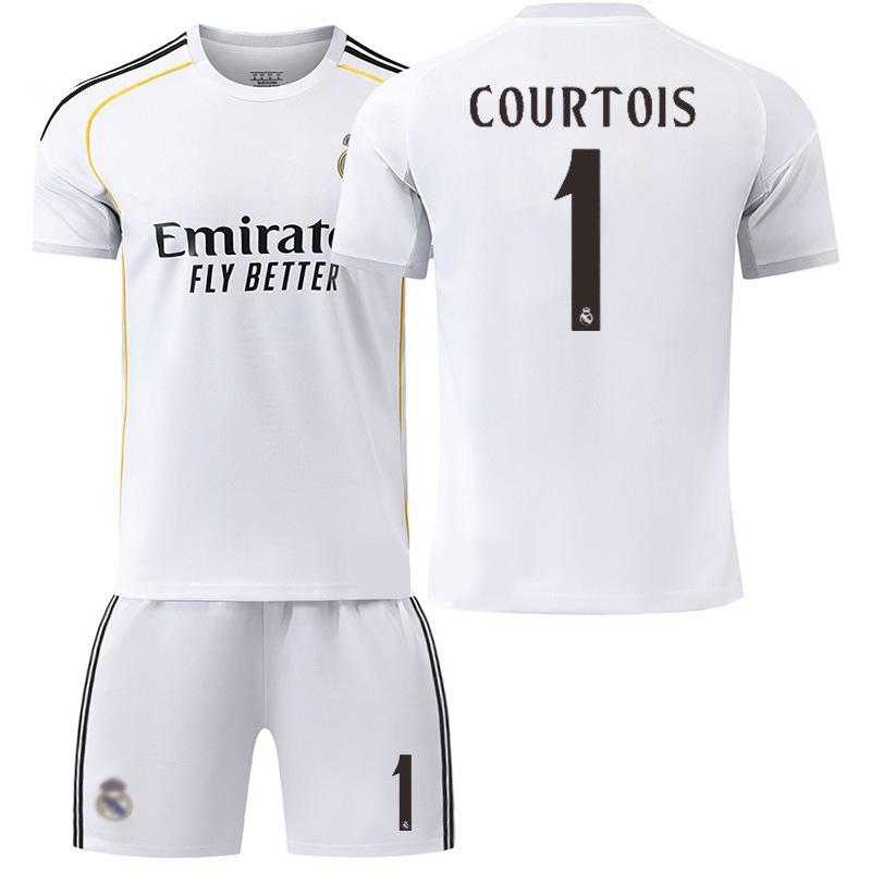 2526 サッカーウェア レアルマドリード 10番モドリッチ/5番 2526 サッカーウェア レアルマドリード 10番モドリッチ/5番