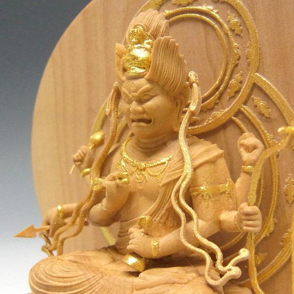 木彫り 仏像 金彩愛染明王 坐像 高さ11.5cm 柘植製 : 仏像と 木彫り 仏像 金彩愛染明王 坐像 高さ11.5cm 柘植製 : 仏像と