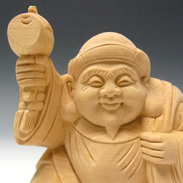 木彫り 大黒天 高さ9cm 置物 ねずみ付き 七福神 縁起物 : 仏像と縁起物