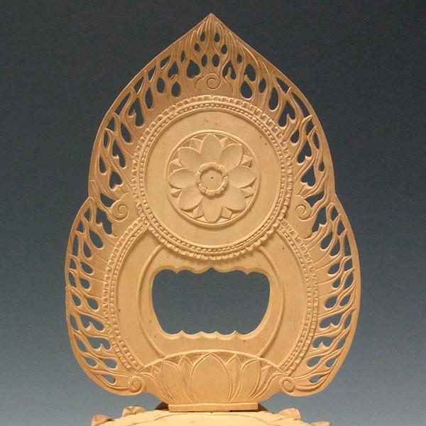 送料無料 作家物『翠』在銘手彫り黄楊拓殖材細密彫刻大日如来座像高さ