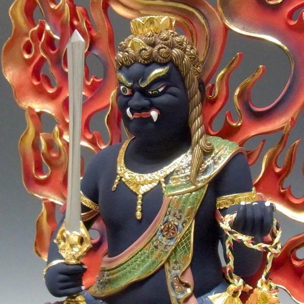 彩色不動明王 坐像 高さ53cm 楠製 木彫り 仏像 : 仏像と縁起物の専門店