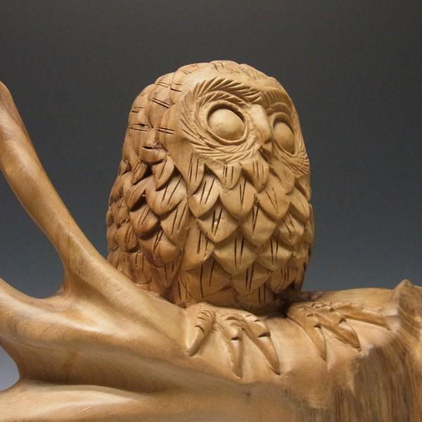 木彫り ふくろう 置物 楠 フクロウ 高さ40cm : 仏像と縁起物の 木彫り ふくろう 置物 楠 フクロウ 高さ40cm : 仏像と縁起物の