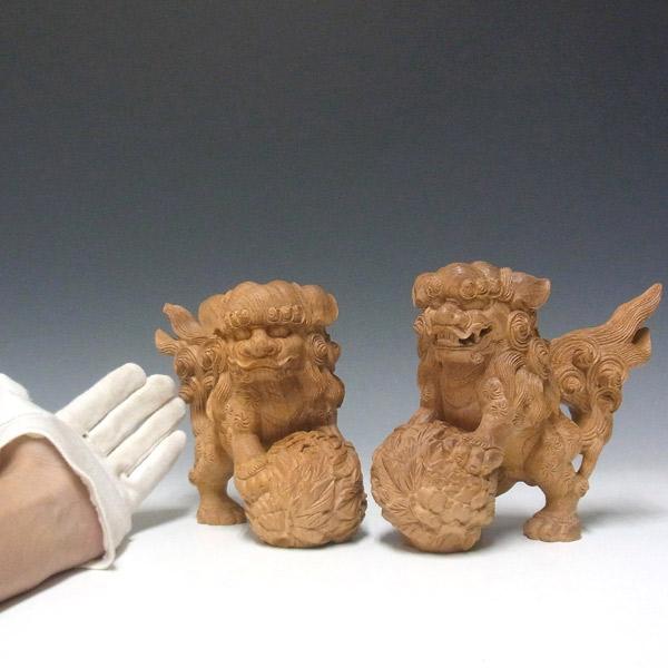 国産欅 木彫り 玉獅子 高さ15cm 置物 獅子狛犬 : 仏像と縁起物の専門店