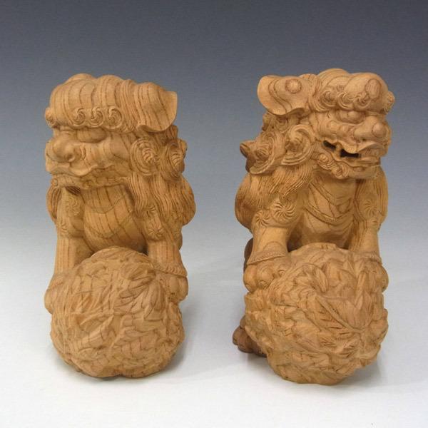 国産欅 最上木彫り玉獅子 高さ15cm 置物 狛犬 : 仏像と縁起物の専門店