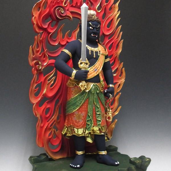 最上彫り彩色不動明王 立像 高さ86cm 楠製 木彫り 仏像 : 仏像と縁起物