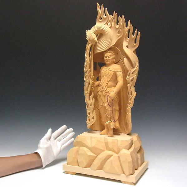 不動明王 立像 高さ59cm 火炎巻光背 桧製 木彫り 仏像 : 仏像と縁起物