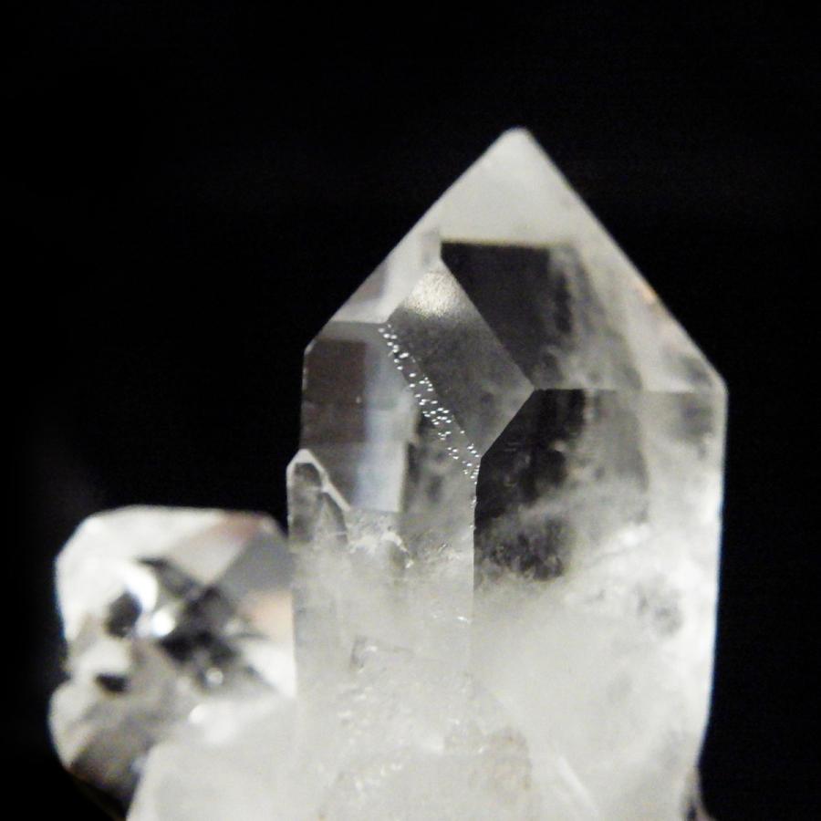 トマスゴンサガ産 水晶クラスター 天然石 パワーストーン : 仏像と