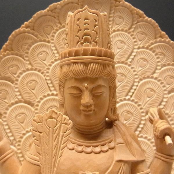 孔雀明王像 高さ31cm 柘植製 木彫り 仏像 : 仏像と縁起物の専門店 龍祥