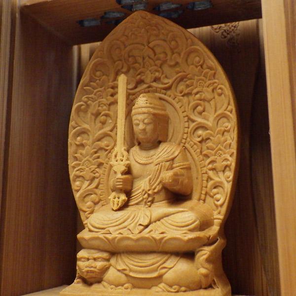 文殊菩薩 竹厨子入り仏像 木彫り : 仏像と縁起物の専門店 龍祥本舗