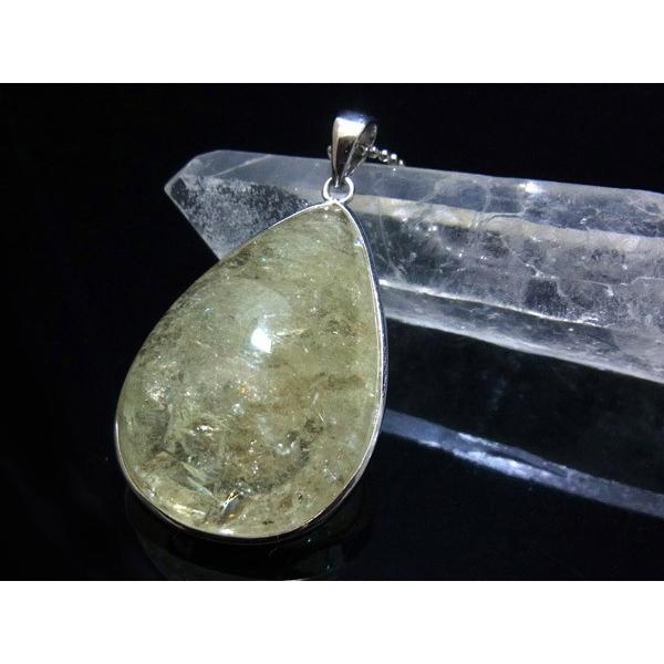 ヘリオドール（ゴールデンベリル イエローベリル） ペンダントトップ