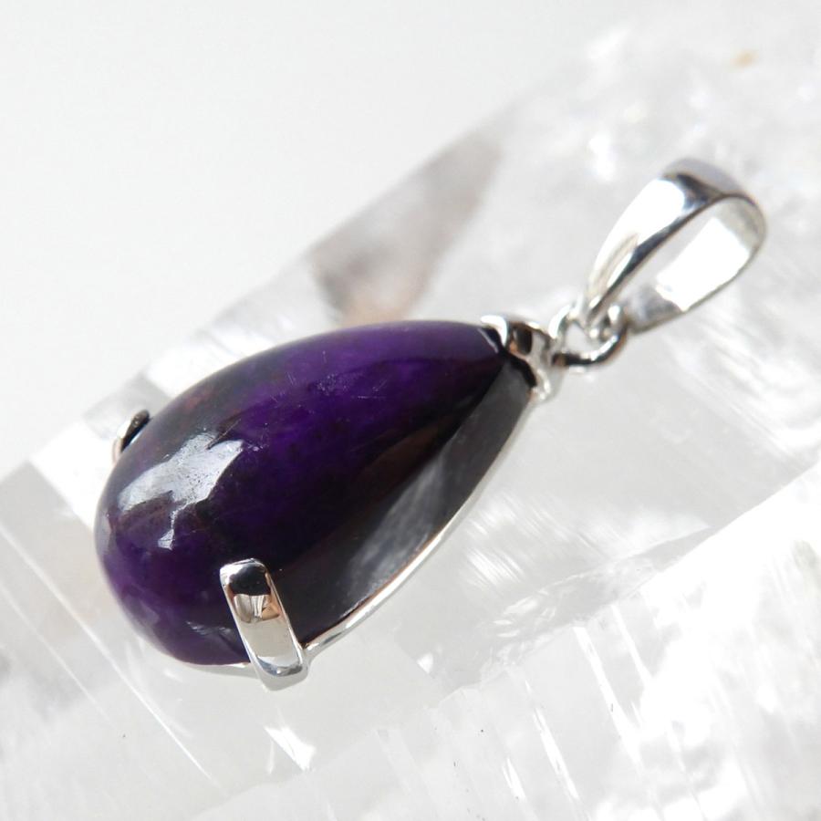 スギライト カボションカット しずく形 ペンダントトップ