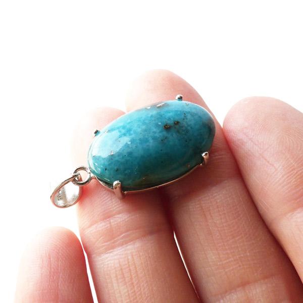 究極品質　天空神の守護石　ペルシアンブルーターコイズのプレミアムペンダントトップ 究極品質 天空神の守護石 ペルシアンブルーターコイズの