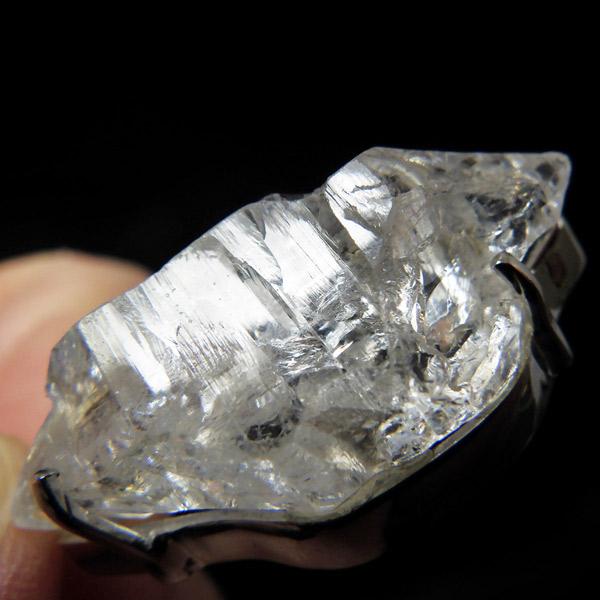 エレスチャルクォーツ ペンダントトップ パキスタン産 水晶 天然石