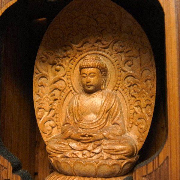 釈迦如来 竹厨子入り仏像 木彫り : 仏像と縁起物の専門店 龍祥本舗