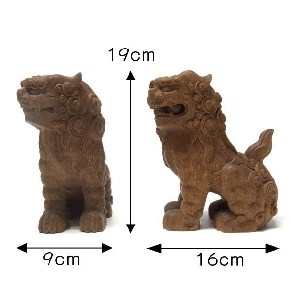 花梨 木彫りの狛犬 (獅子狛犬) 高さ19cm 置物 : 仏像と縁起物の専門店