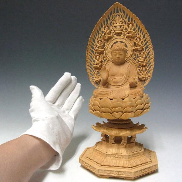 薬師如来菩薩木彫り 置物 Amazon｜木彫り仏像 【薬師如来】 柘植 飛天光背八角台 坐2.0寸