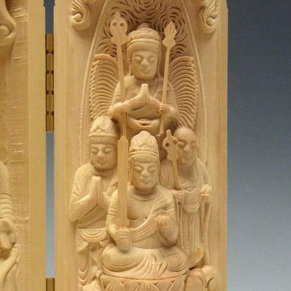 釈迦三尊(十三仏) 枕本尊 仏龕 高さ16cm 柘植製 木彫り 仏像 : 仏像と