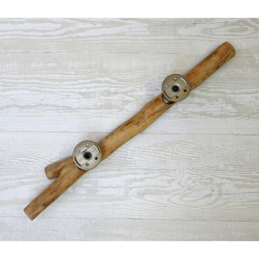 割れ防止加工 取っ手 ドアノブ H1568 金具固定出荷 長さ47 7cm 取っ手 手すり ドア取っ手 ドア 扉 板戸 障子 一点もの 流木ハンドル ヤフー店 レア流木 H1568 流木アートのアトリエ 流木ハンドル インテリア 流木