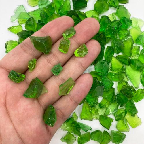 緑色 大粒 100g 琉球ガラスのかけら カレット : りゅうか商事 - 通販