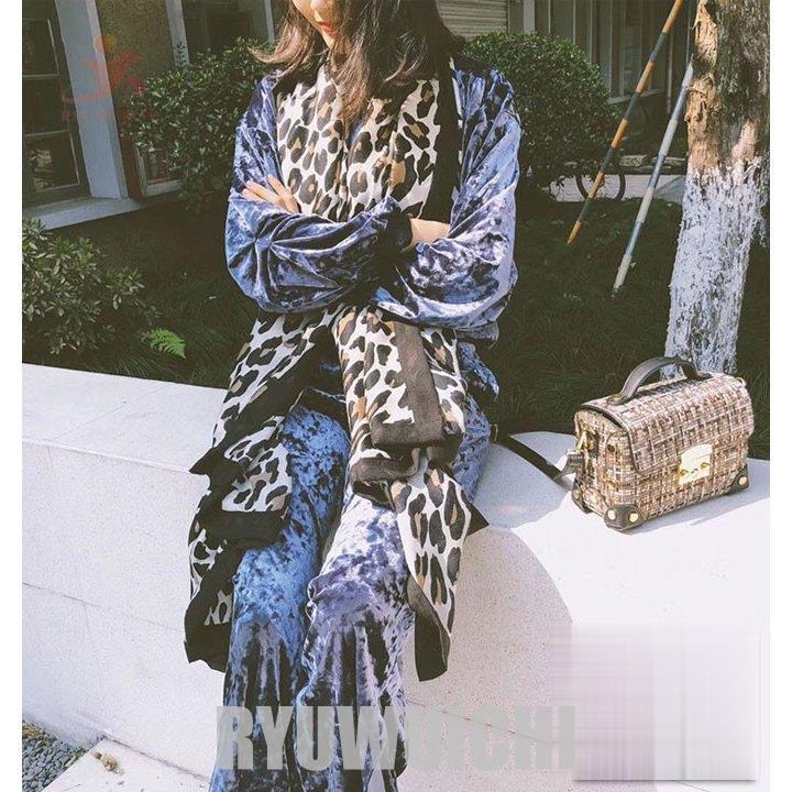 イヴサンローラン 大判 ストール 豹 レオパード 紫 142✖️ 142cm