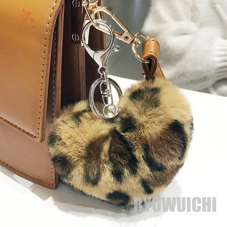 FENDI マンマバケットモチーフ レオパード キーホルダー バッグチャーム レオパード柄 バッグチャーム 大人 かわいい ファーチャーム