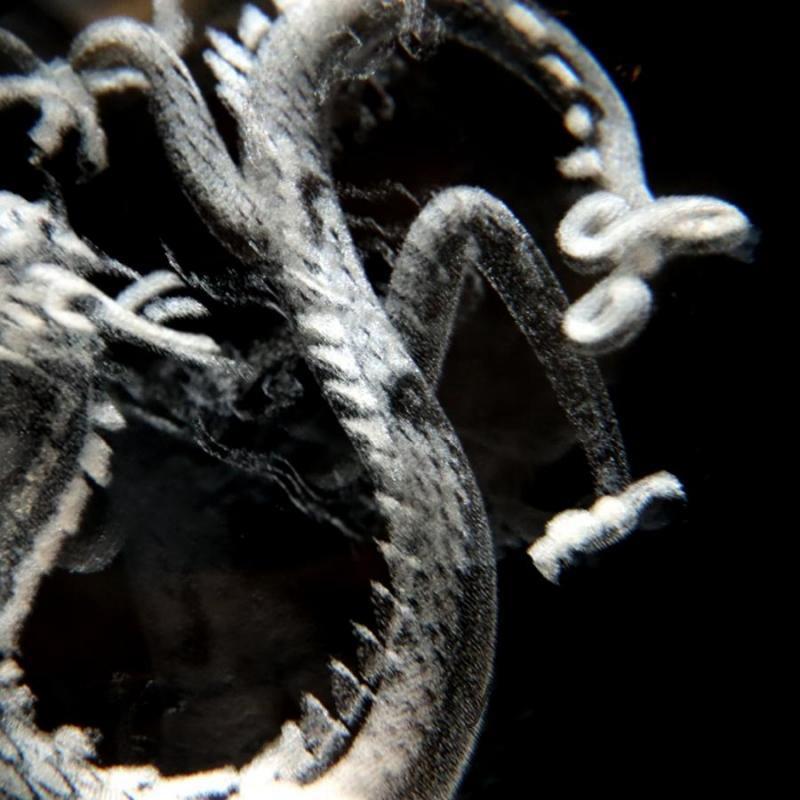 龍 クリスタルボール 龍神 干支 辰 置き物 人工水晶 丸玉 台座付き