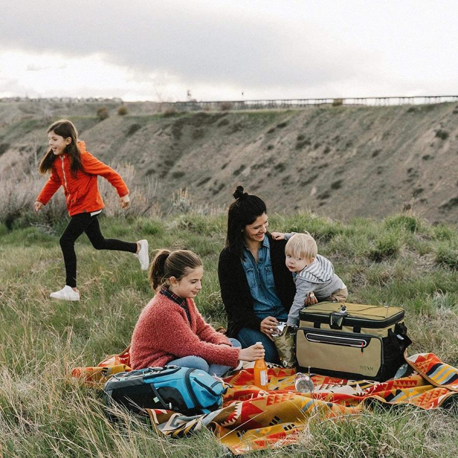 Titan（タイタン）クーラーボックス Deep Freeze 25L 48カン モス Titan タイタン クーラーボックス Deep Freeze 25L 48カン モス