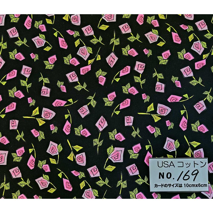 ロラライハリス❤️rose 55cmX45cm 生地 ロラライハリス TRINYTY ROSE 四角ばら 布 USAコットン