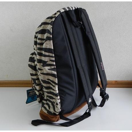 JANSPORT　ジャンスポーツ　リュック　バックパック　ゼブラ　通学　旅行　通勤　普段使い　メンズ　レディース