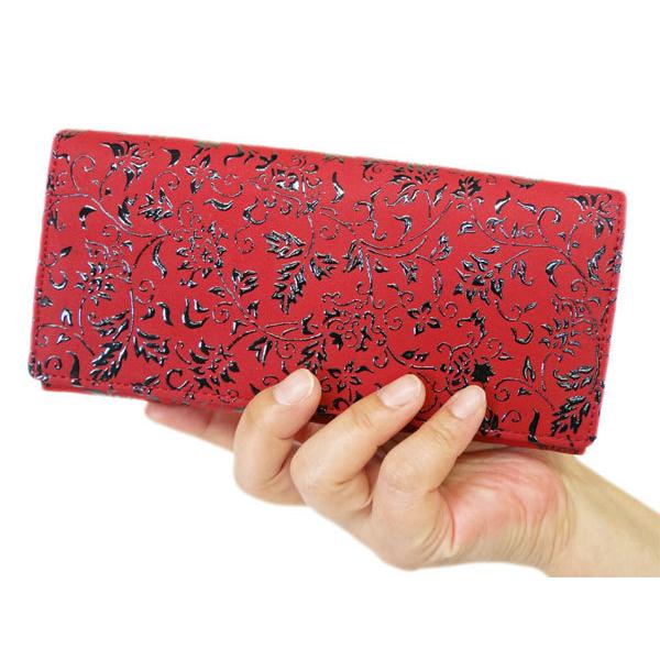 印傳屋 印伝 長財布 束入 2308 赤地鹿革黒漆 花唐草柄 爆買