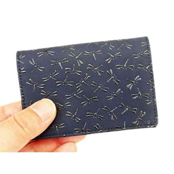 印傳屋 札入れ　トンボ（紺×黒）、名刺入れの2点セット Amazon.co.jp: [印傳屋] 印伝 名刺入れ 大容量 鹿革 紺地×黒漆