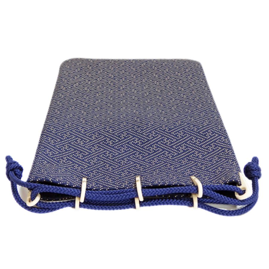 印傳屋（INDEN-YA） 印伝 合切袋 3004 紺地鹿革白漆 紗綾形柄 爆買