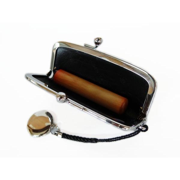 印傳屋（INDEN-YA） 印伝 印鑑ケース 4303 紺地鹿革 黒漆 七宝繋ぎ柄