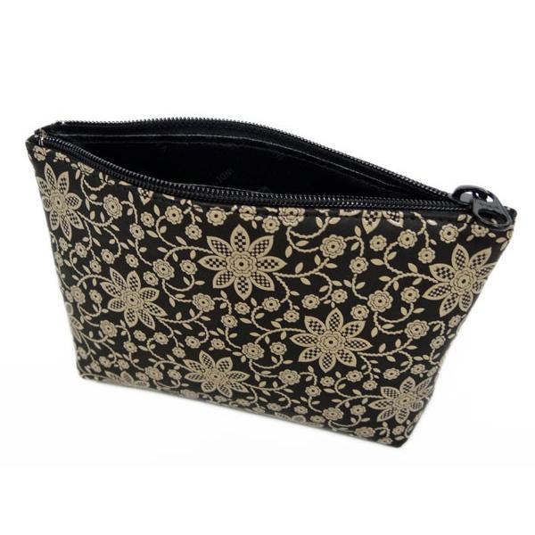 印傳屋（INDEN-YA） 印伝 ポーチ 4405 黒地鹿革 白漆 クレマチス柄