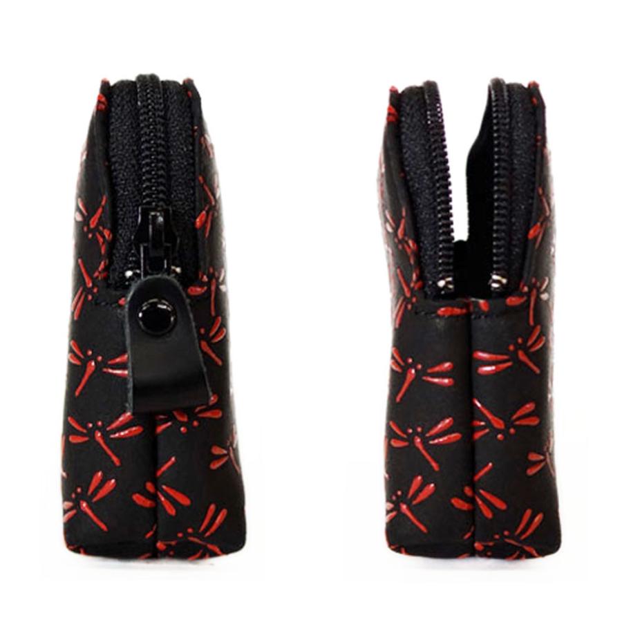 黒 花柄エンボス ケース 印傳屋 印伝 ポーチ 4409 黒地鹿革 赤漆 とんぼ柄 爆買 : 甲州