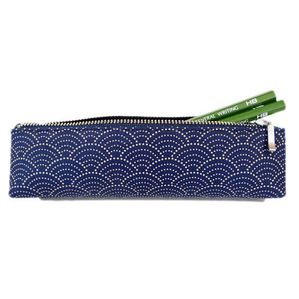 印傳屋（INDEN-YA） 印伝 ペンケースA 4604 紺地鹿革白漆 青海波柄