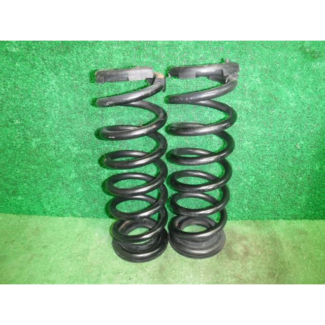 デリカD5 DBA-CV5W Rスプリングセット 4B12 4140A120 : パーツ