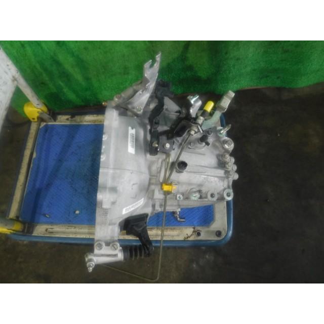 フィット DBA-GK3 マニュアルミッションASSY L13B : パーツガレージ