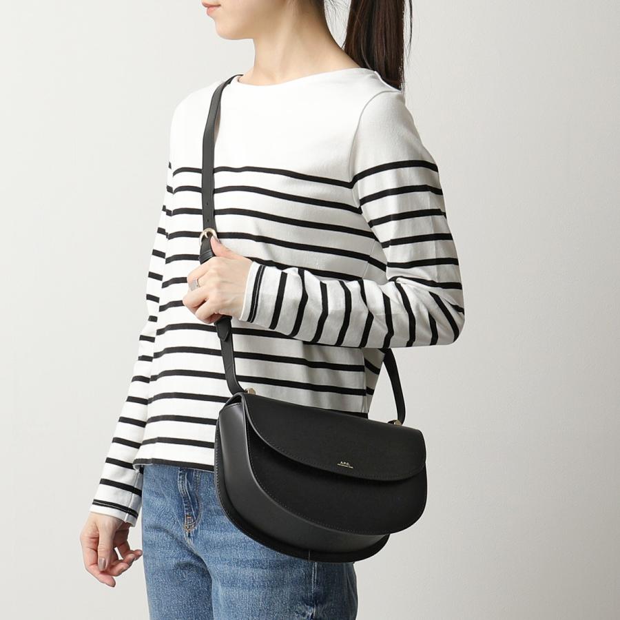 A.P.C. APC アーペーセー PXAWV F61161 LZZ TU sac geneve A.P.C. APC アーペーセー PXAWV F61161 LZZ TU sac geneve
