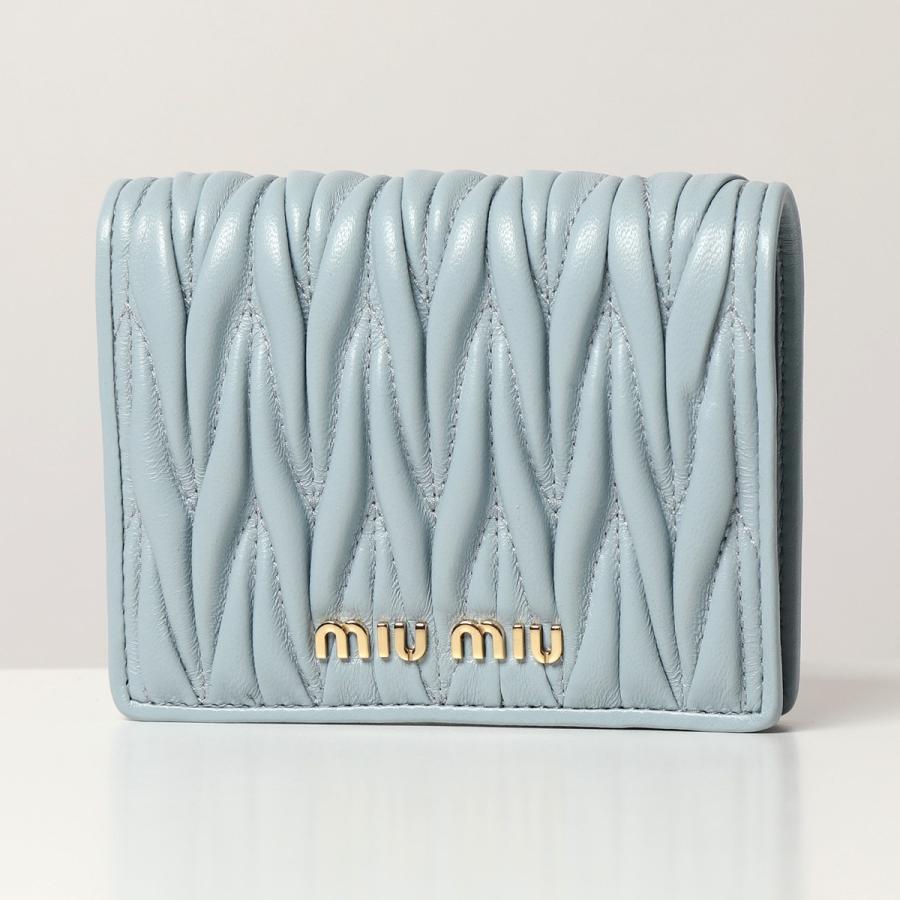 miu miumiu ミュウミュウ 二つ折り財布 MATELASSE マテラッセ miu miumiu ミュウミュウ 二つ折り財布 MATELASSE マテラッセ