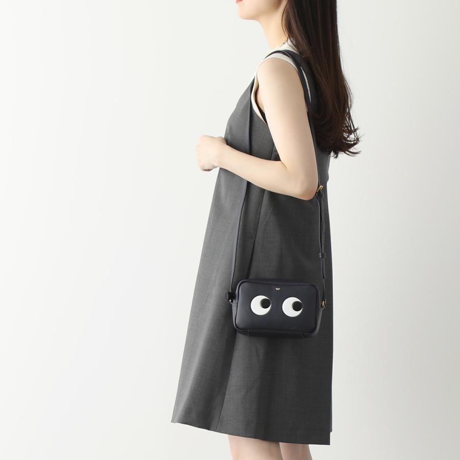 ANYA HINDMARCH（アニヤ・ハインドマーチ） ショルダーバッグ Eyes