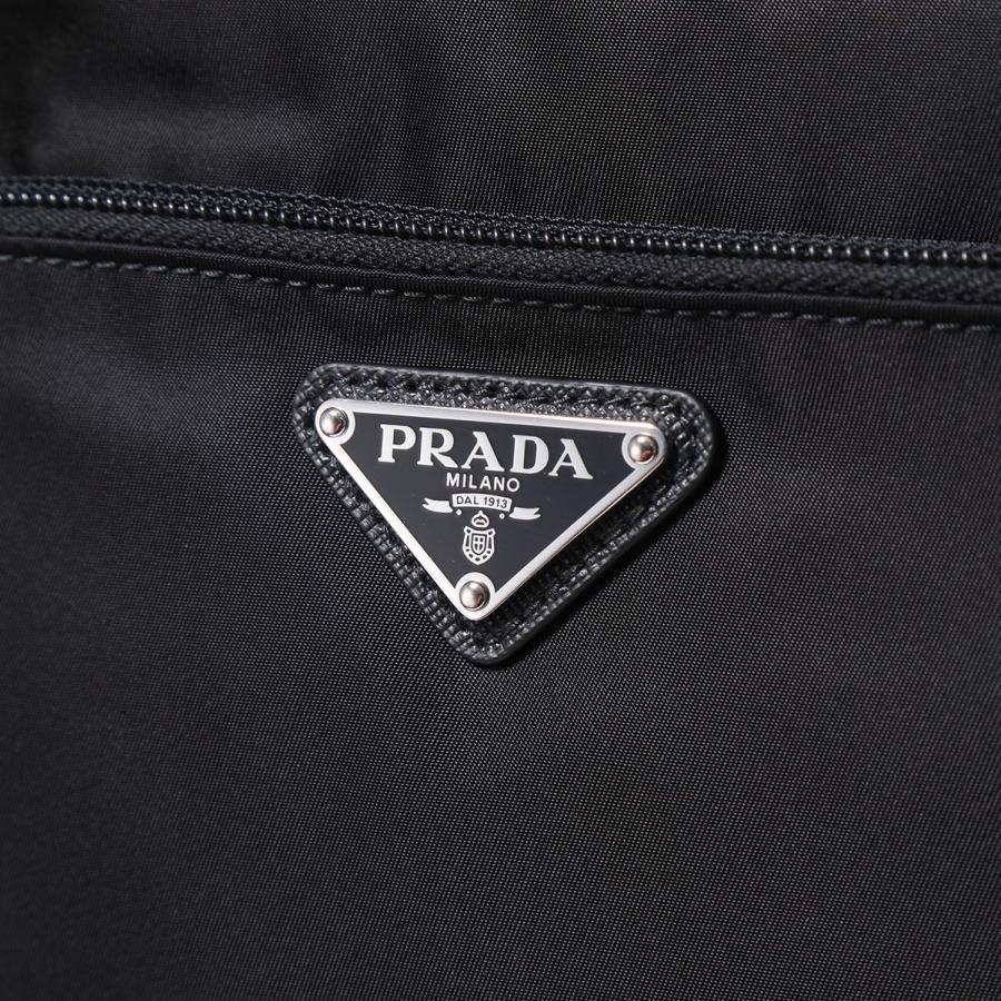 最大57%OFFクーポンPRADA プラダ トラベルポーチ 三角ロゴ金具プレート