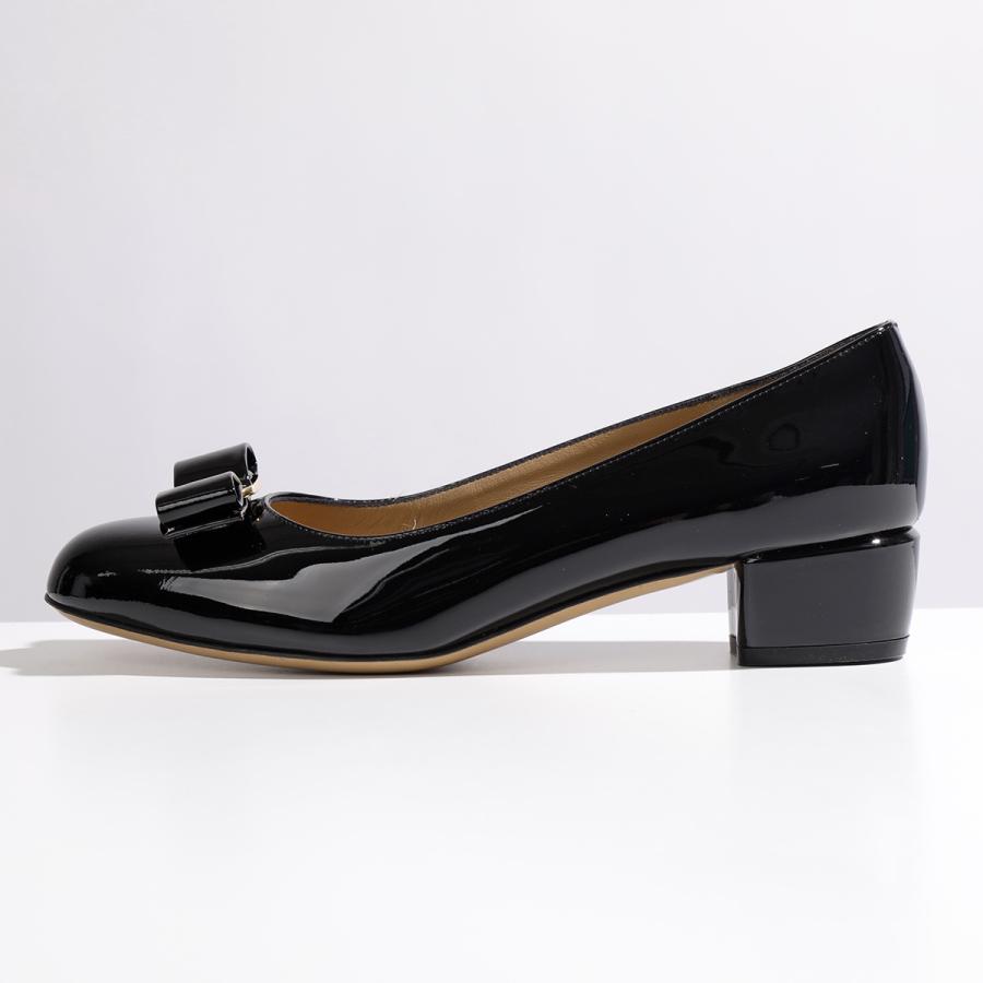FERRAGAMO（フェラガモ） ヒールパンプス VARA 1 591963 529556 723350