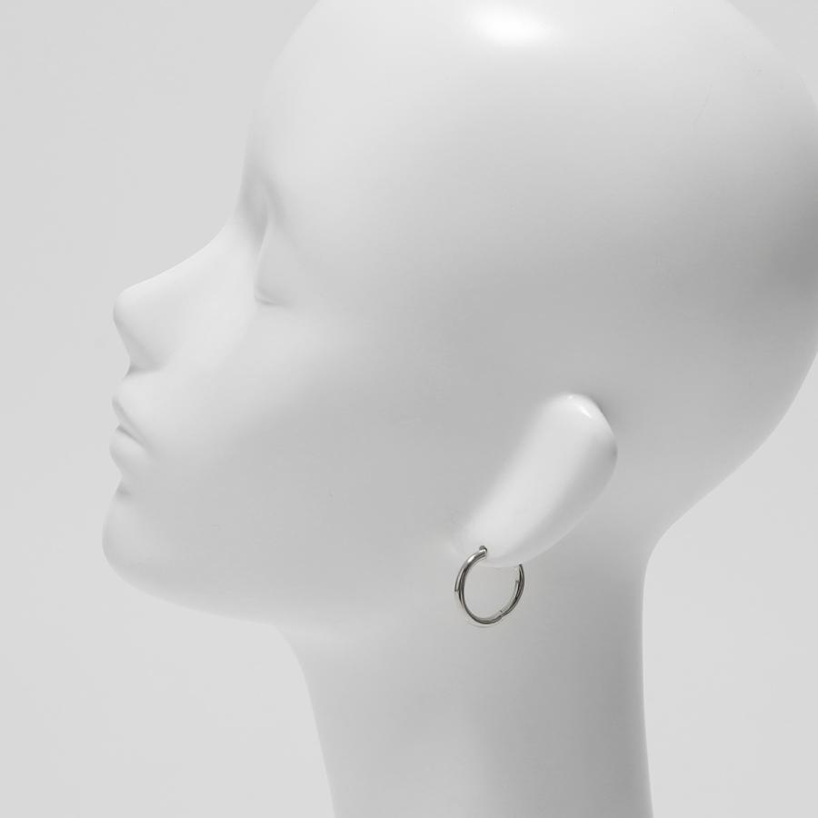TOM WOOD（トムウッド） ピアス Classic Hoop Medium クラシック