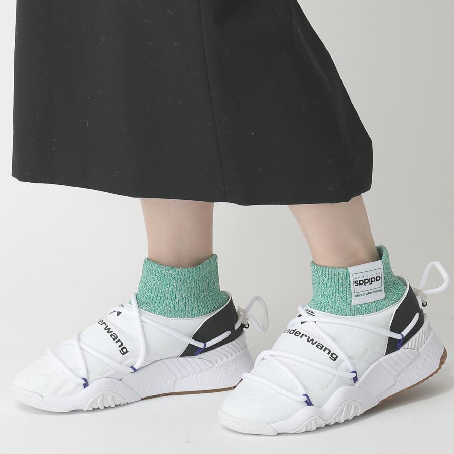 adidas aw puff trainer
