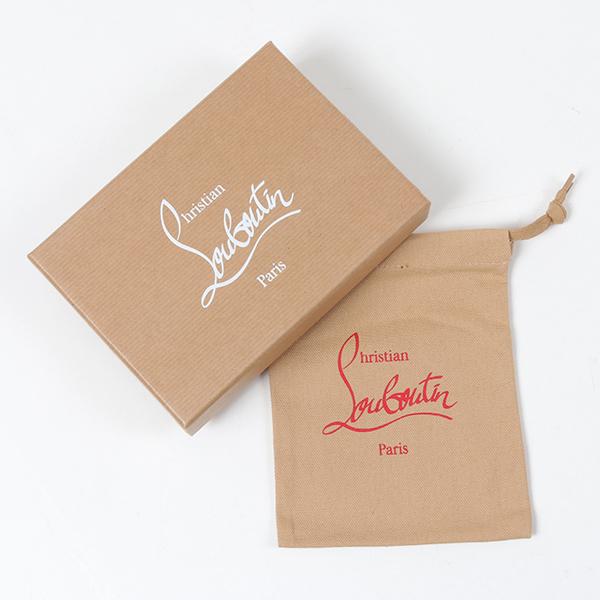 Christian Louboutin（クリスチャンルブタン） 二つ折り財布 3195052 M