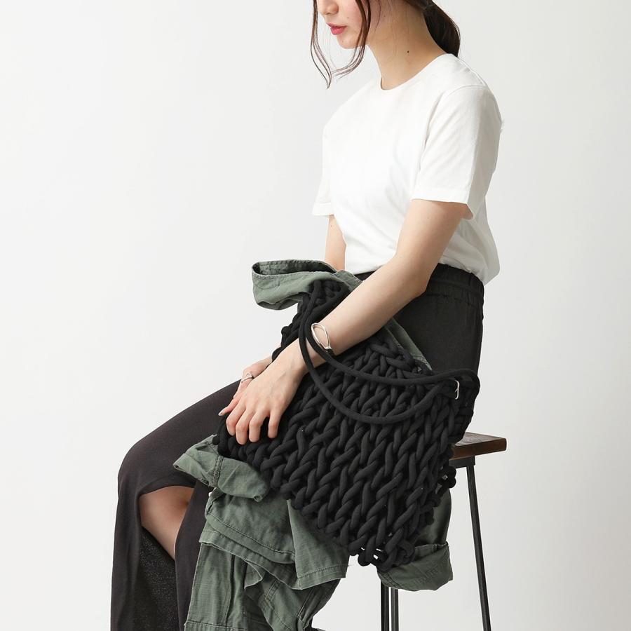 美品  ALienina ショルダーバッグ 肩掛け    レディース alienina アリエニーナ SARA BAG T20SBG SS21SBG カラー4色 編み込み